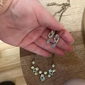 Mariana necklace and earring set